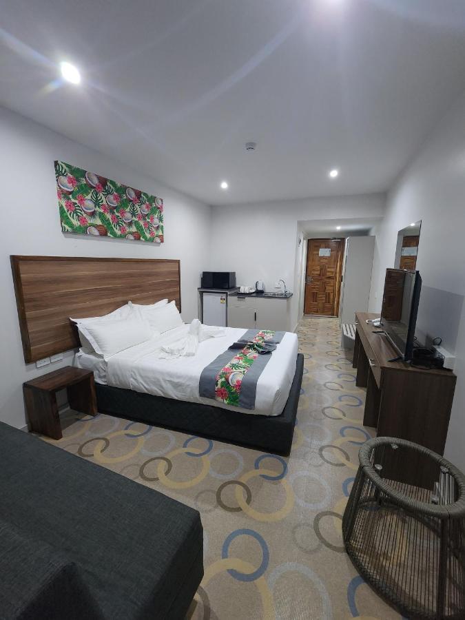 Vualiku Hotel & Apartments ナンディ エクステリア 写真